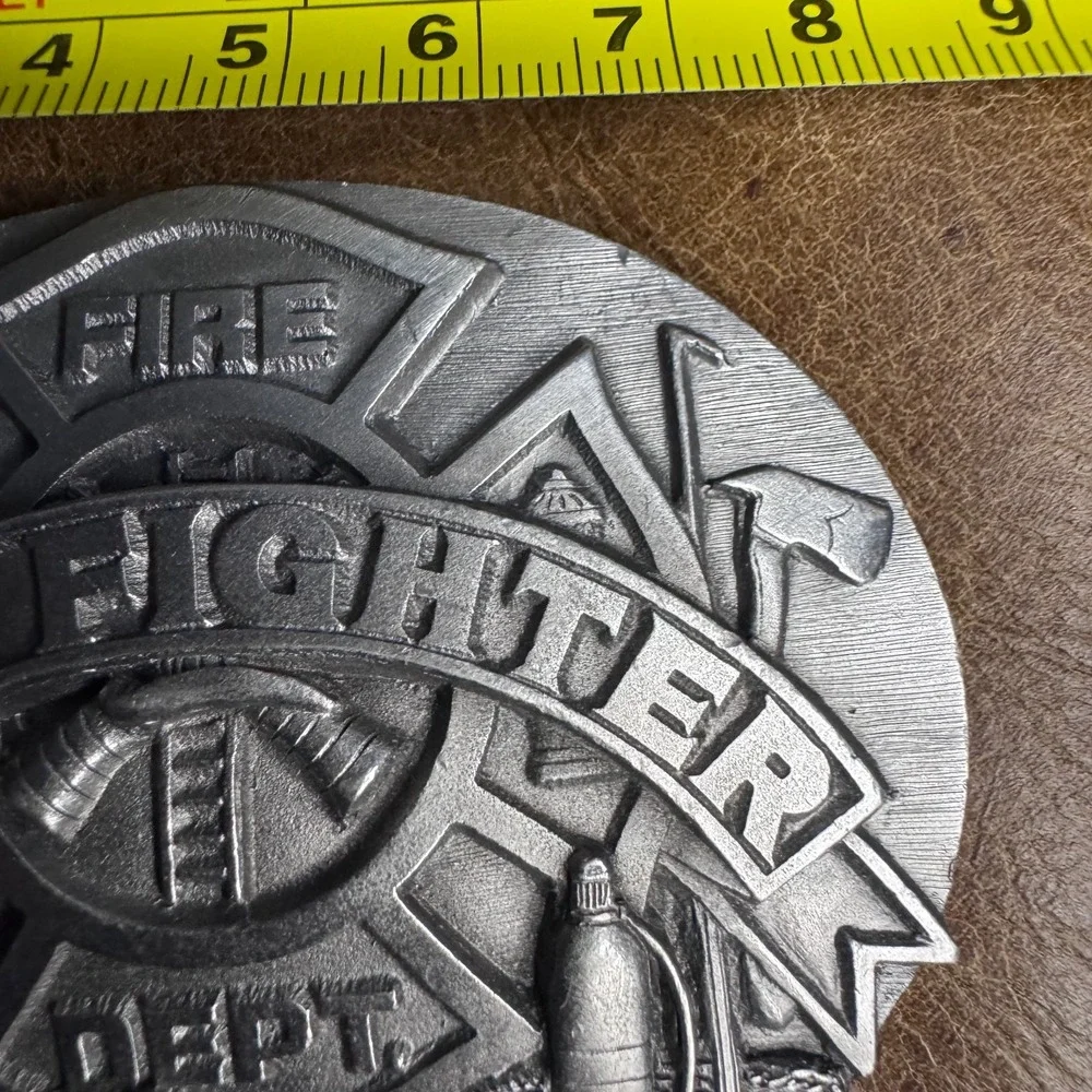 Vintage 1991 Siskiyou‎ Belt Buckle Fire Fighter Department America's Heros USA